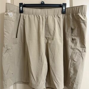 Magellan Outdoors Men's Khaki Cargo Shorts